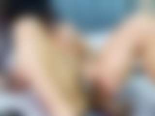 emily-86's Live Sex Cam Show