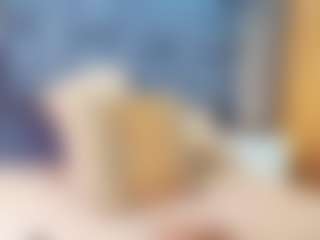 emily-86's Live Sex Cam Show
