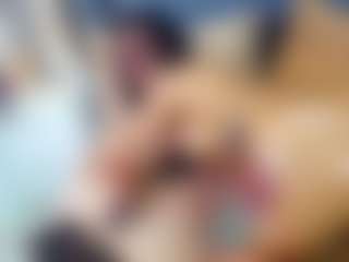 emily-86's Live Sex Cam Show