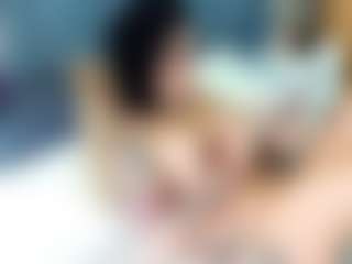emily-86's Live Sex Cam Show
