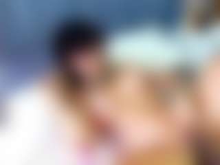 emily-86's Live Sex Cam Show