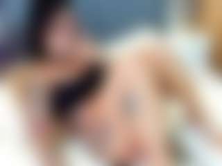 emily-86's Live Sex Cam Show