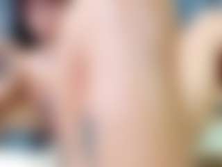 emily-86's Live Sex Cam Show