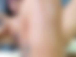 emily-86's Live Sex Cam Show