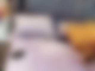 emily-86's Live Sex Cam Show