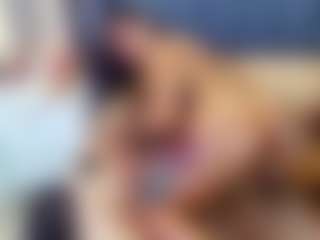 emily-86's Live Sex Cam Show