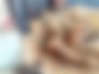 emily-86's Live Sex Cam Show