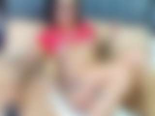 emily-86's Live Sex Cam Show