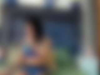 emily-86's Live Sex Cam Show