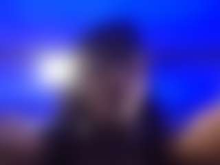 emily-86's Live Sex Cam Show