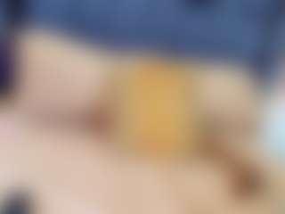 emily-86's Live Sex Cam Show