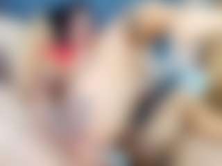 emily-86's Live Sex Cam Show