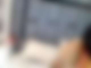 emily-86's Live Sex Cam Show