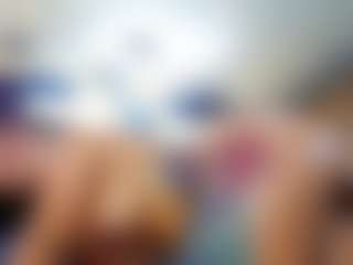 emily-86's Live Sex Cam Show