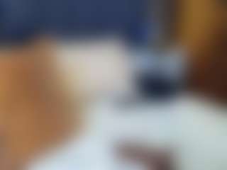 emily-86's Live Sex Cam Show