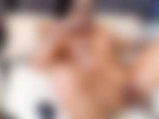 emily-86's Live Sex Cam Show
