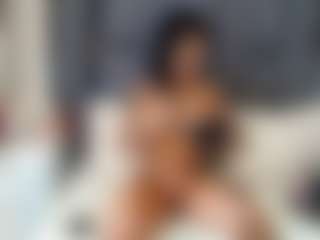 emily-86's Live Sex Cam Show