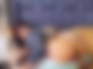 emily-86's Live Sex Cam Show