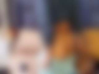 emily-86's Live Sex Cam Show
