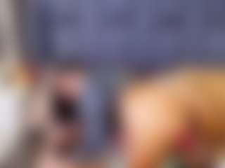 emily-86's Live Sex Cam Show