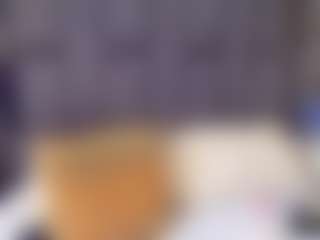 emily-86's Live Sex Cam Show