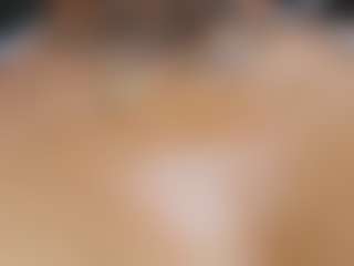 emily-86's Live Sex Cam Show