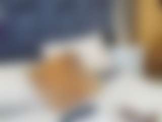 emily-86's Live Sex Cam Show