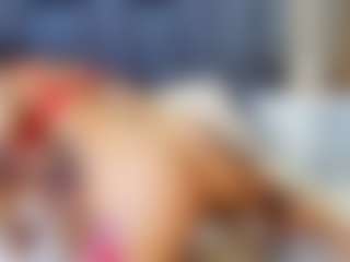 emily-86's Live Sex Cam Show