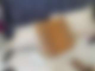 emily-86's Live Sex Cam Show