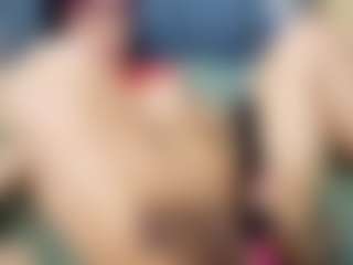 emily-86's Live Sex Cam Show