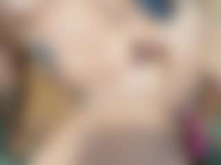 emily-86's Live Sex Cam Show
