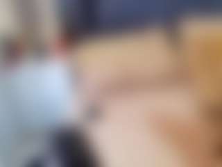emily-86's Live Sex Cam Show