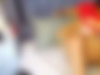 emily-86's Live Sex Cam Show