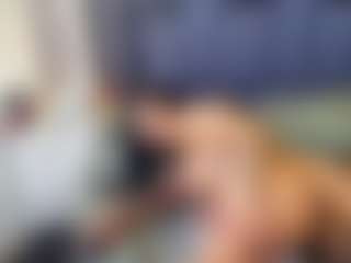 emily-86's Live Sex Cam Show