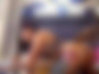 emily-86's Live Sex Cam Show