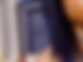 emily-86's Live Sex Cam Show