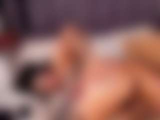 emily-86's Live Sex Cam Show