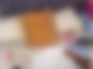 emily-86's Live Sex Cam Show
