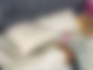 emily-86's Live Sex Cam Show