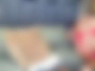 emily-86's Live Sex Cam Show