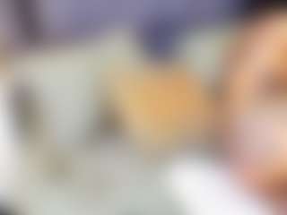 emily-86's Live Sex Cam Show