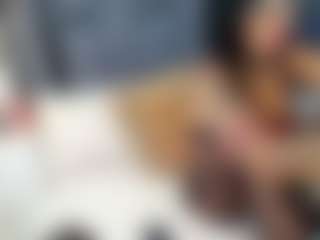 emily-86's Live Sex Cam Show