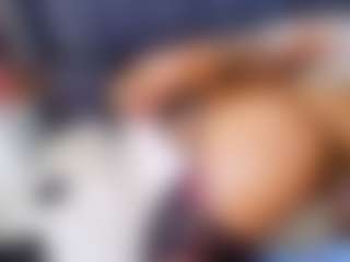 emily-86's Live Sex Cam Show