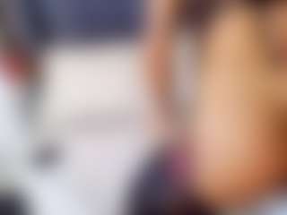 emily-86's Live Sex Cam Show
