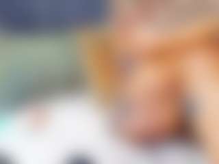 emily-86's Live Sex Cam Show