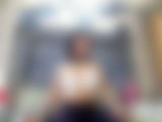 emily-86's Live Sex Cam Show