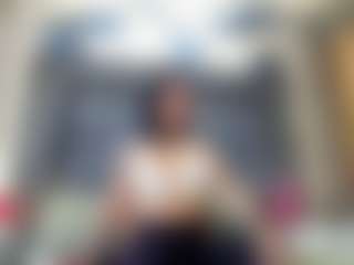 emily-86's Live Sex Cam Show