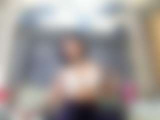 emily-86's Live Sex Cam Show