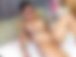 emily-86's Live Sex Cam Show