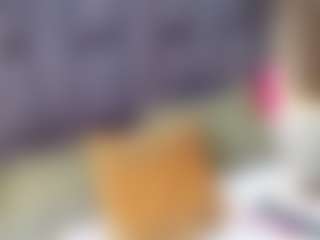 emily-86's Live Sex Cam Show